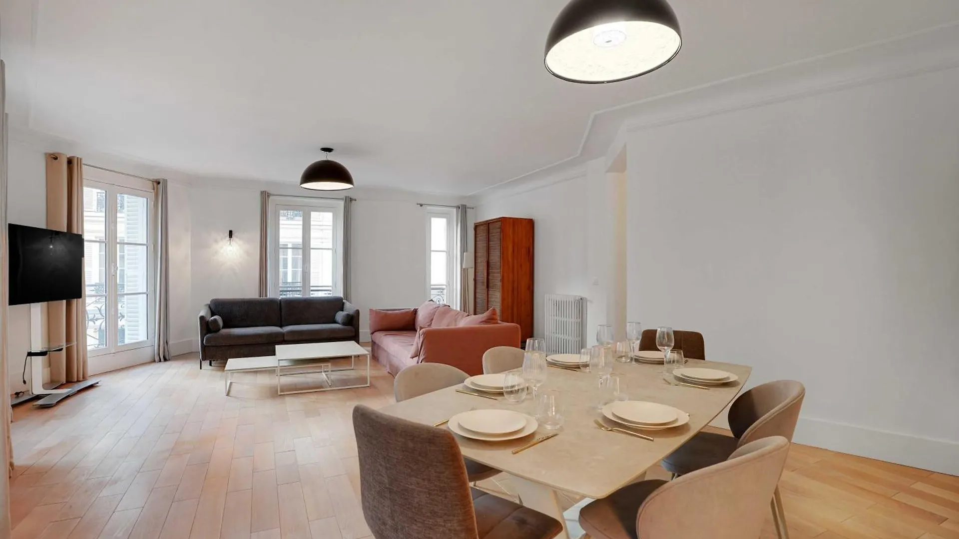 Cosy Apartment - 2Br-6P - Saint-Germain-Des-Pres Parigi
